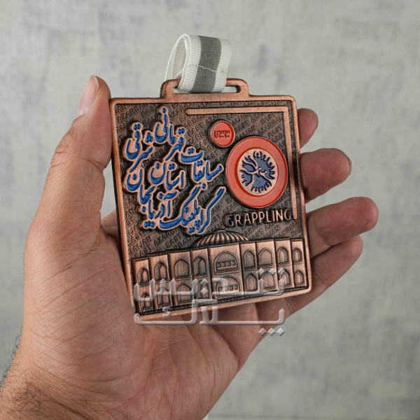 مدال برجسته رنگی کد 015